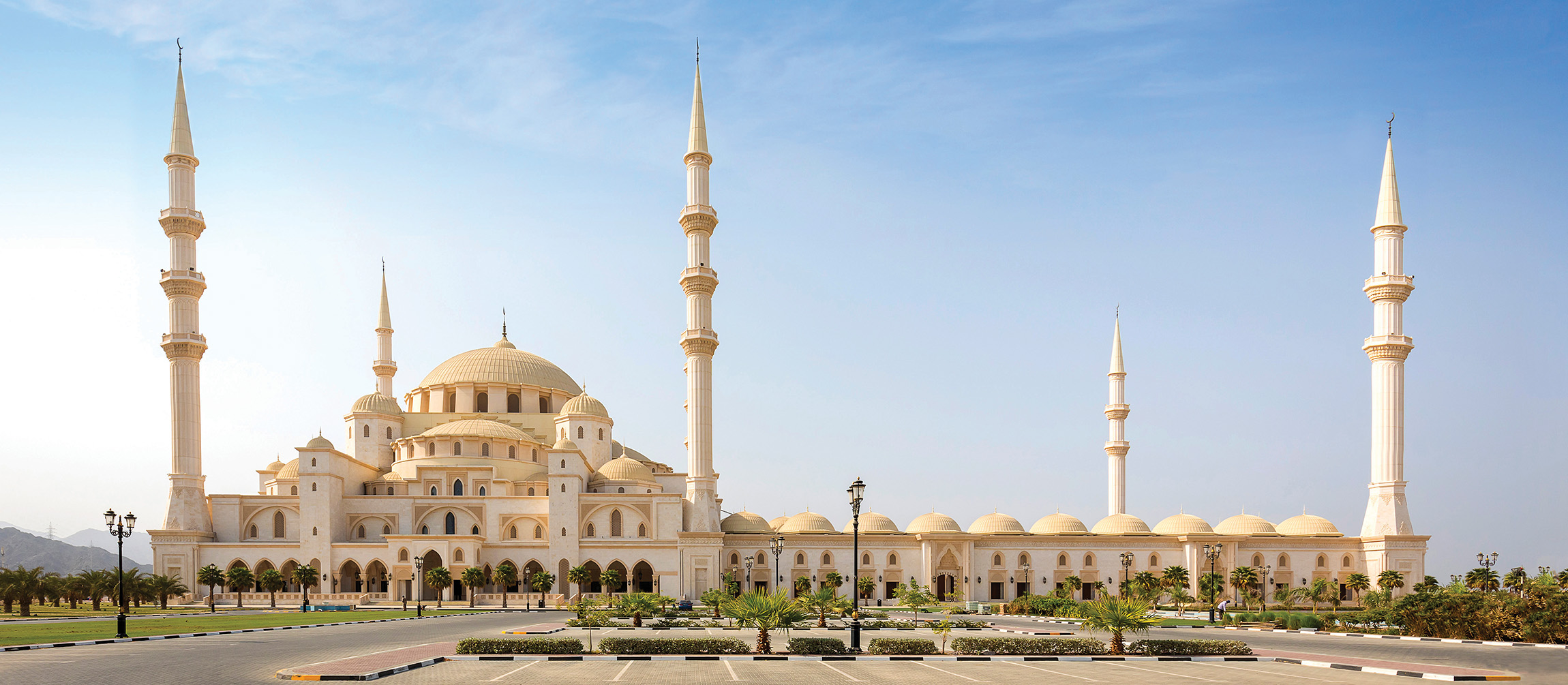 Sheikh Zayed Grand Mosque, Fujairah